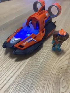 パウ・パトロール ズーマ マイティホバークラフト　LR44/5個付