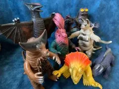ウルトラマンシリーズ 怪獣 ソフビ フィギュア 11体 - メルカリ