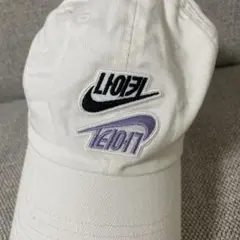 【新品】Nike ベースボールキャップ 韓国オリジナルリメイク　ホワイト