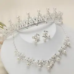 ブライダルアクセサリー ネックレス　ピアス　ティアラ　セット