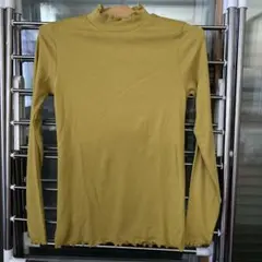 リブ編み マスタード色 長袖トップス honeys