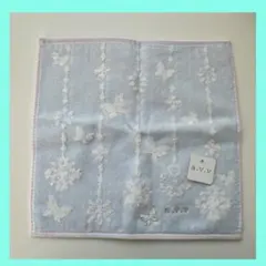 a.v.v 蝶と花の模様 ハンカチ