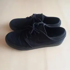 NIKE　ZOOM AIR　ブラック　スニーカー