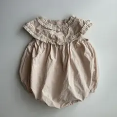 monbebe フリル付きロンパース ピンクベージュ L