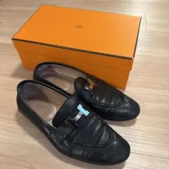 HERMES Hロゴ レザー ローファー ブラックのサムネイル