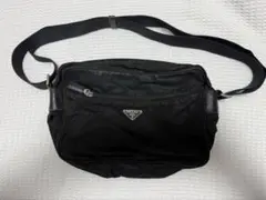 prada ショルダーバッグ