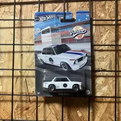 ホットウィール　bmw 2002 ビンテージ　マルニ