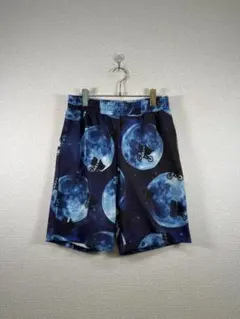 ミルクボーイ　MILKBOY E.T. コラボ　総柄ショートパンツ 月柄 宇宙柄のサムネイル