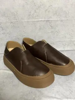 Item thumbnail for item a122ef6a-9229-47ee-ace1-c34a7c710e3d