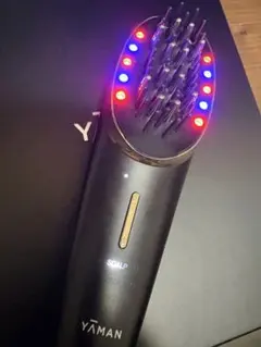 YA-MAN ヴェーダスカルプブラシのサムネイル
