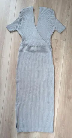 Salire　ニットワンピース　半袖