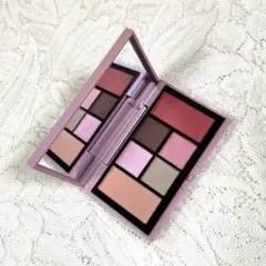 RMK ザ ピンク ハイ アイズ &ブラッシュ パレット 未使用