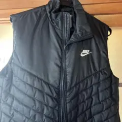 Nike Therma-Fit ブラック ベスト S