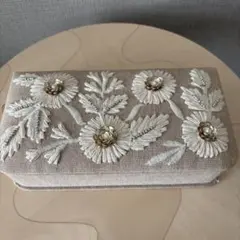 美品*インド刺繍 アクセサリーケース ジュエリーケース ビーズ 花柄 匿名配送
