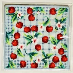 新品未使用品　FEILERフェイラーのタオルハンカチ チェリー柄のCIELです♪