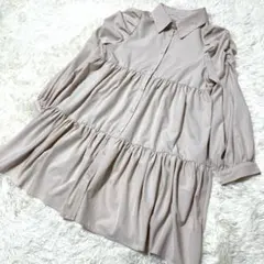 美品！【グレイル】パワショルティアードシャツワンピース　オフベージュ