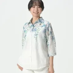 限界値下げ】Grace edit フラワープリント刺繍ブラウス ブルーホワイト 