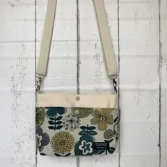 Item thumbnail for item 5c9c88bd-4eea-4e3b-80f4-cf280f85cd1f