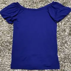 新品　未使用CＯＭＭE CA ISＭブルーカットソー　Ｍ