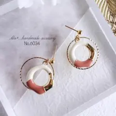 No.6034　くすみピンクときらきらフープの2カラー　ピアス/イヤリング