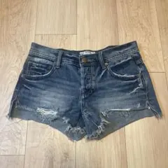 Item thumbnail for item fd2aad34-c7d6-4b23-8466-199b5c4295c7