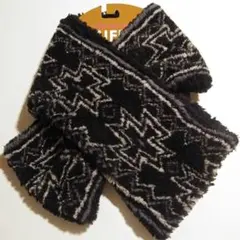 黒クロス　アソートマフラー