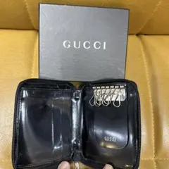 GUCCI ブラック レザー キーケース