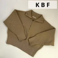 【KBF】ハーフジップニットプルオーバー　ベージュ