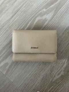FURLA 三つ折り財布のサムネイル