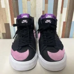 Nike SB ハイカットスニーカー ブラック/ピンク