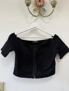 Bershka ブラック オフショルダー Tシャツ Lのサムネイル