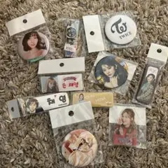 TWICE 缶バッジ ピンバッジ まとめ売り