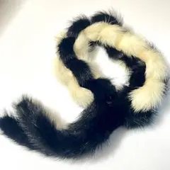 スカンク ファー ショール 黒と白のストライプ