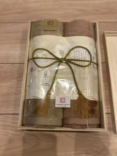 今治タオル 極上タオル プレミアム 2枚セット 木箱入り　フェイスタオル2枚組