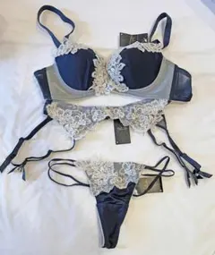RAVIJOUR リリーサテン ビューティーリフトブラ3点セット E75 M - メルカリ