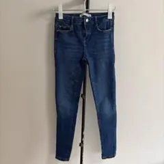 【ZARA】ブルースキニーデニム