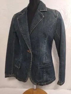 Item thumbnail for item 2f59e561-d33b-4dc9-bcd6-da08def0b4f5