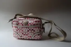 コーチ COACH シグネチャー ショルダーバッグ／ピンク ハート　定価3万円