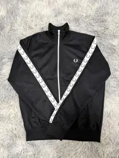FRED PERRY トラックジャケット [今だけの値段誰でも可】