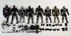 S.H.Figuarts仮面ライダー他全8点(1点右足欠損)➕パーツまとめ売りのサムネイル