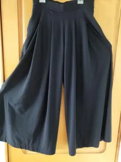 ユニクロダークネイビーパンツ S〜Mサイズ