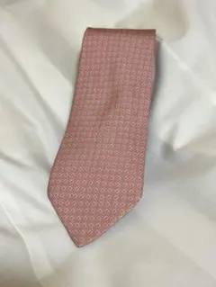 Salvatore Ferragamo ピンクネクタイ