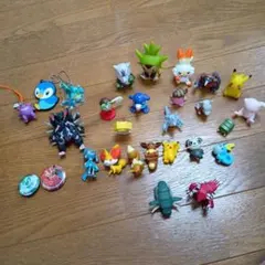 ポケモン ミニフィギュアセット 28個