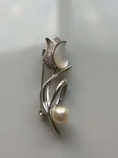 あこや真珠 本真珠　ブローチ　パール　華やか　7mm