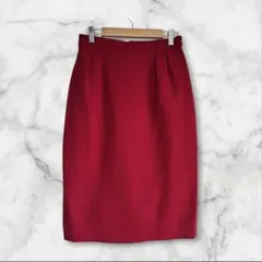 赤 ひざ丈スカート
