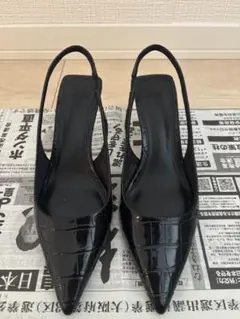 ブラック クロコ型押し スリングバックパンプスのサムネイル