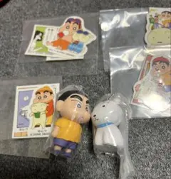 ガチャガチャ　クレヨンしんちゃん コミックス あそーとコレクション　6点セット