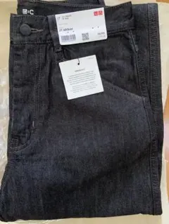 新品UNIQLOバレルジーンズ　BLACK サイズ27センチ股下69センチ