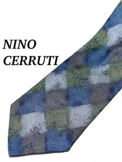 まとめ購入で大幅値引き 極美品 NINO CERRUTI チェック柄 ネクタイ