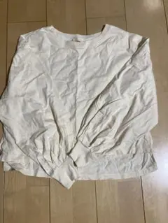 アイボリー 長袖Tシャツ Fサイズ